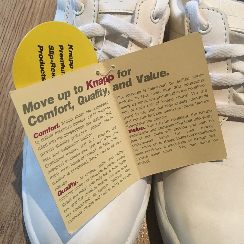 Knapp Slip-Resistant Shoes - Picture 6 of 11